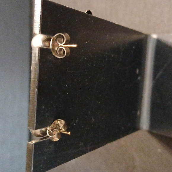 Faux turquoise silver tone dangling earrings - Picture 4 of 7